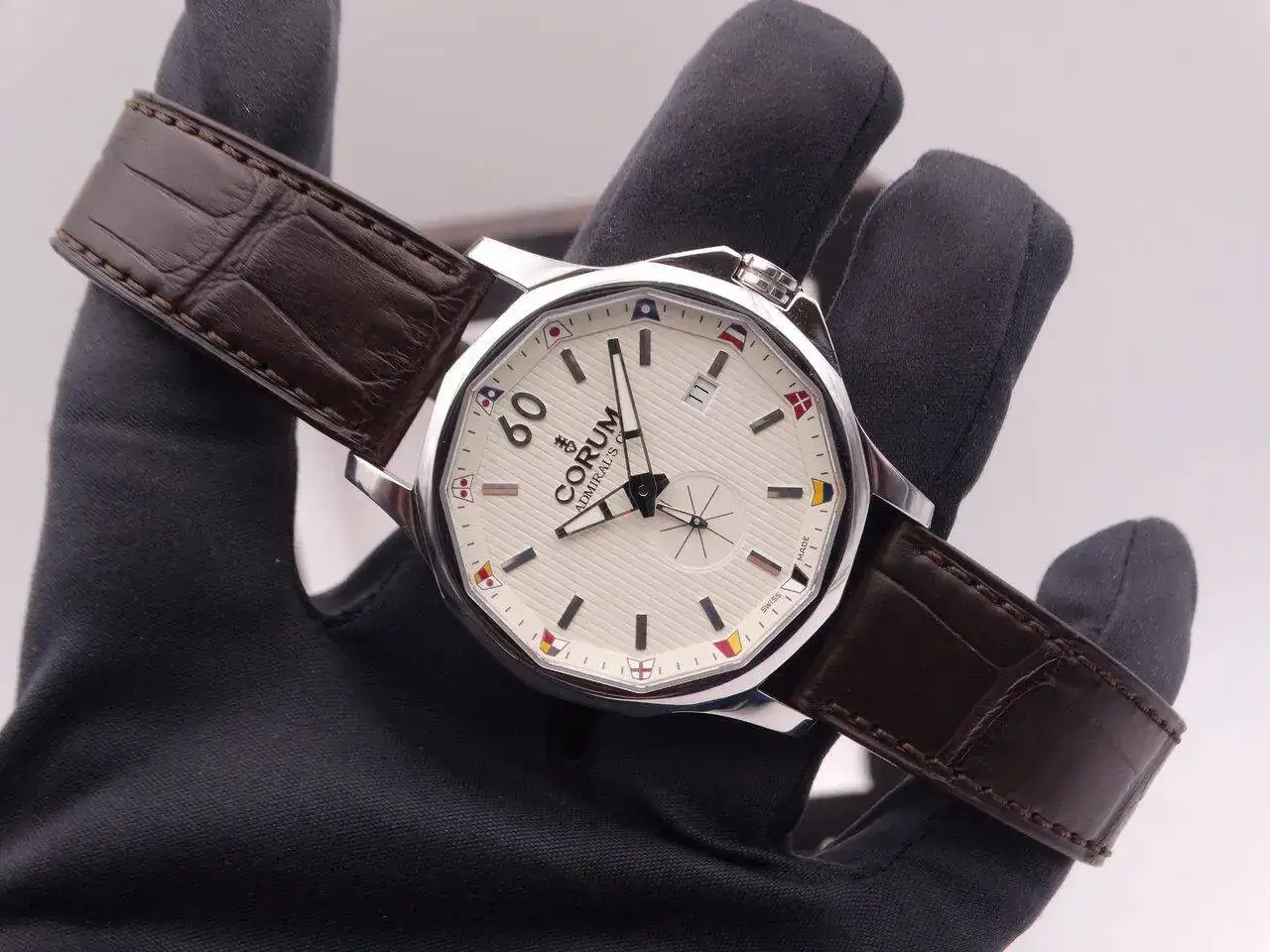 Corum Admiral's Cup 09904.webp