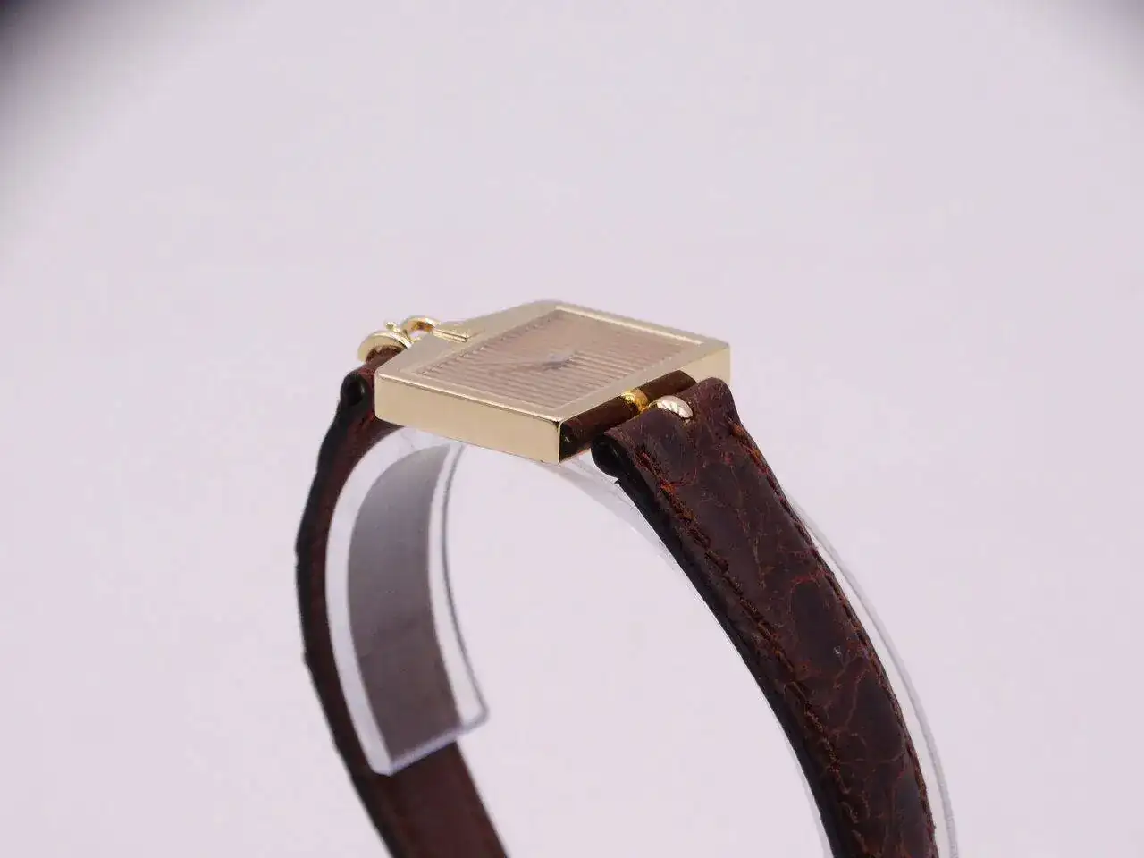 Corum Rolls Royce Gold 07205.webp