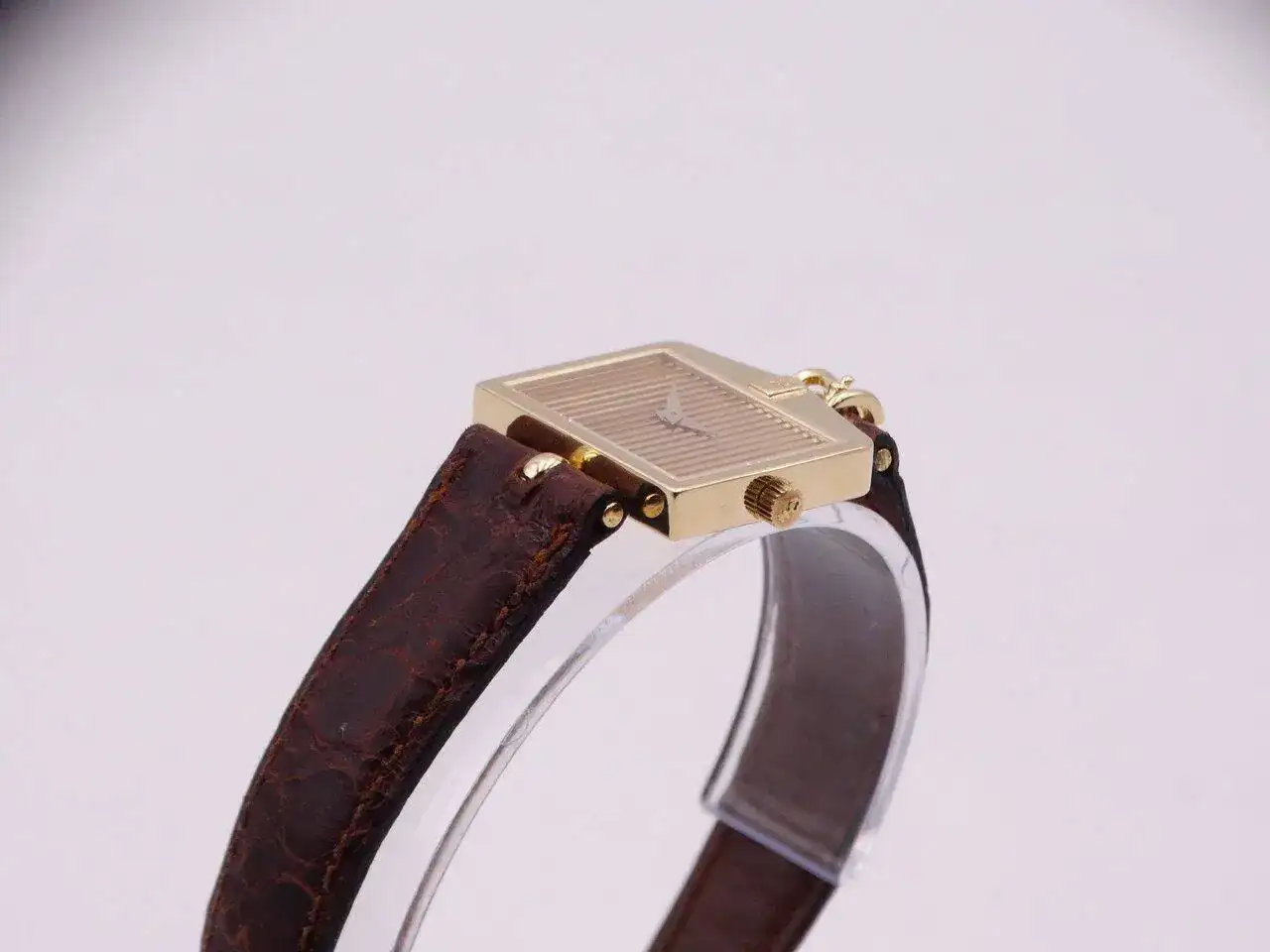 Corum Rolls Royce Gold 07206.webp