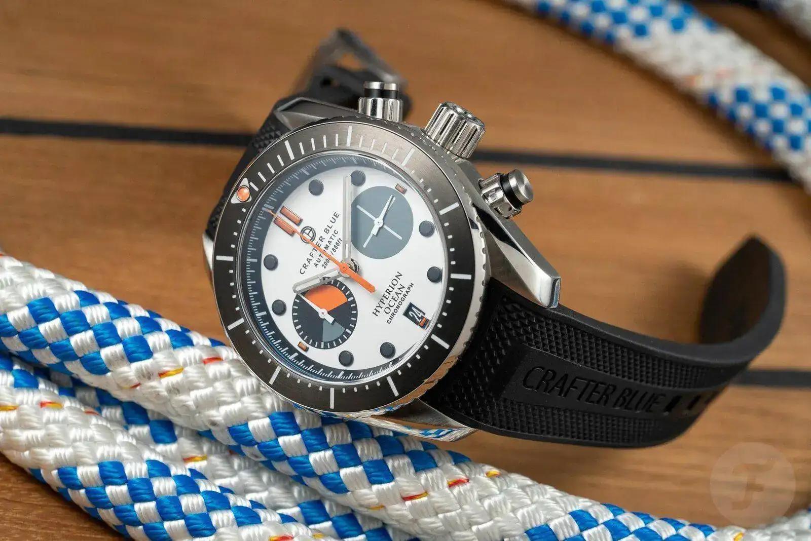 Crafter-Blue-Hyperion-Ocean-Chrono.001.webp