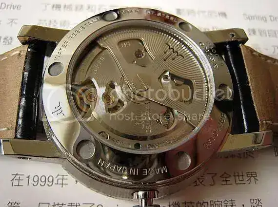 credor-gcll9977-watch-rear1_zps84d5f929.webp