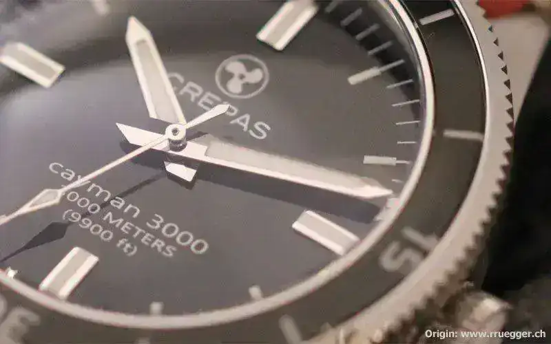crepas_cayman_dial.webp