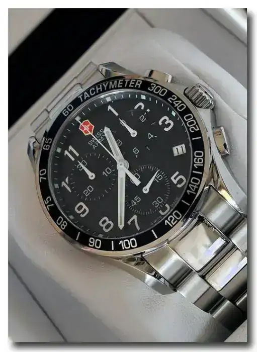 CSC_1163SwissArmyChronoClassic2.webp