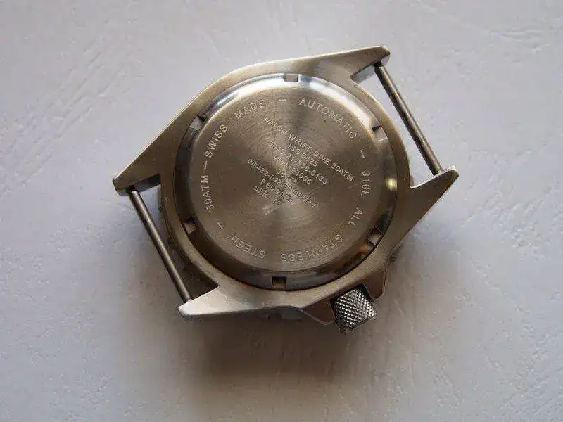 culo reloj.webp