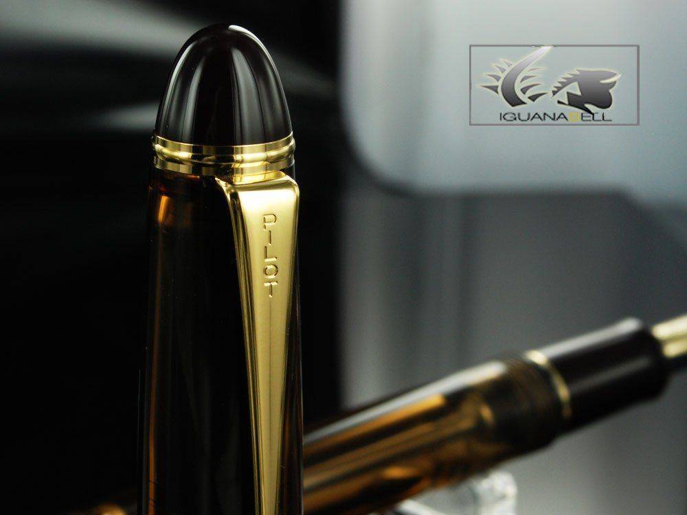 Custom-823-Demonstrator-Fountain-Pen-Amber-60556-6.jpg