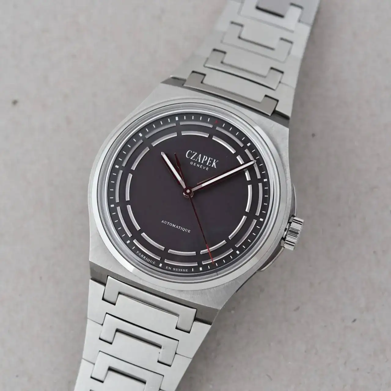 Czapek Titanium 3.webp