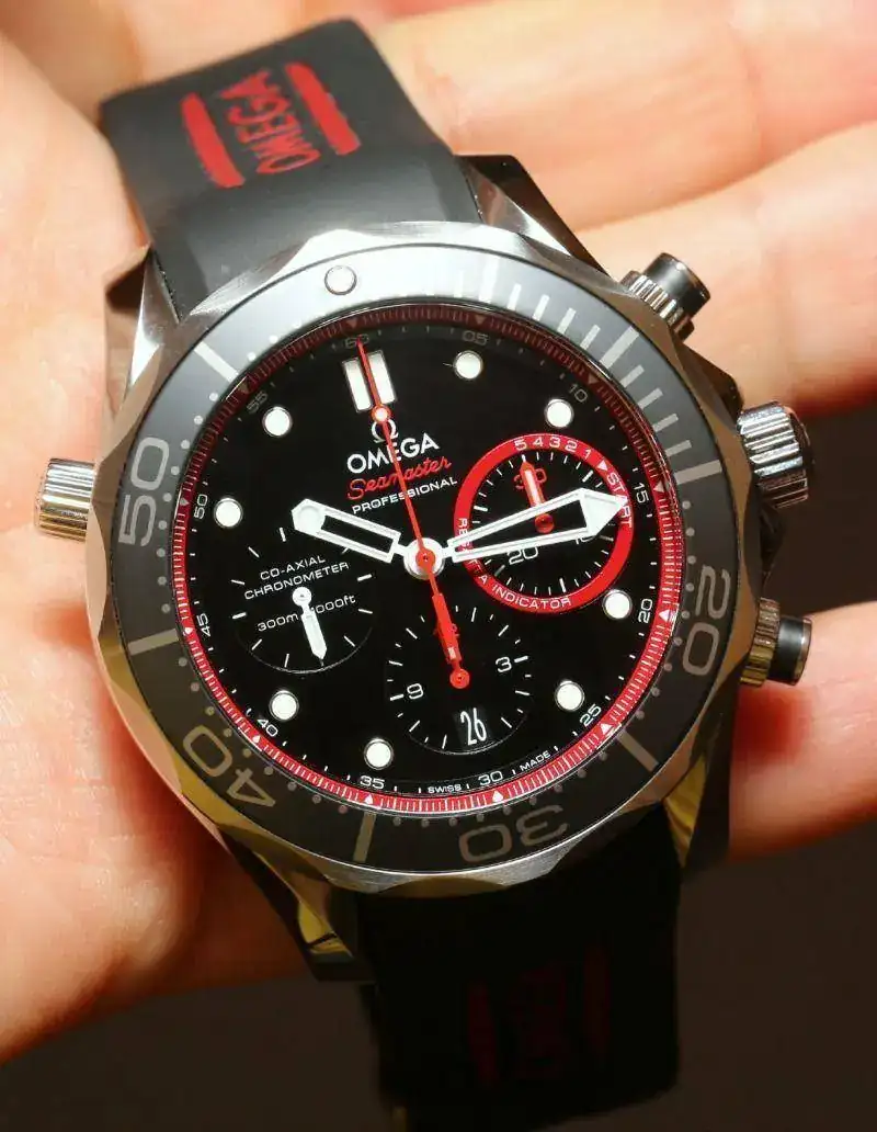 d-edition-omega-seamaster-chronograph-etnz-watch-9.webp