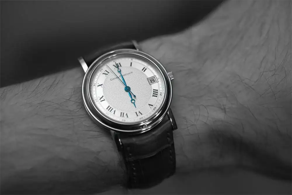 d-timepiece-girard-perregaux-4770-ultra-flat-gp_3s.webp