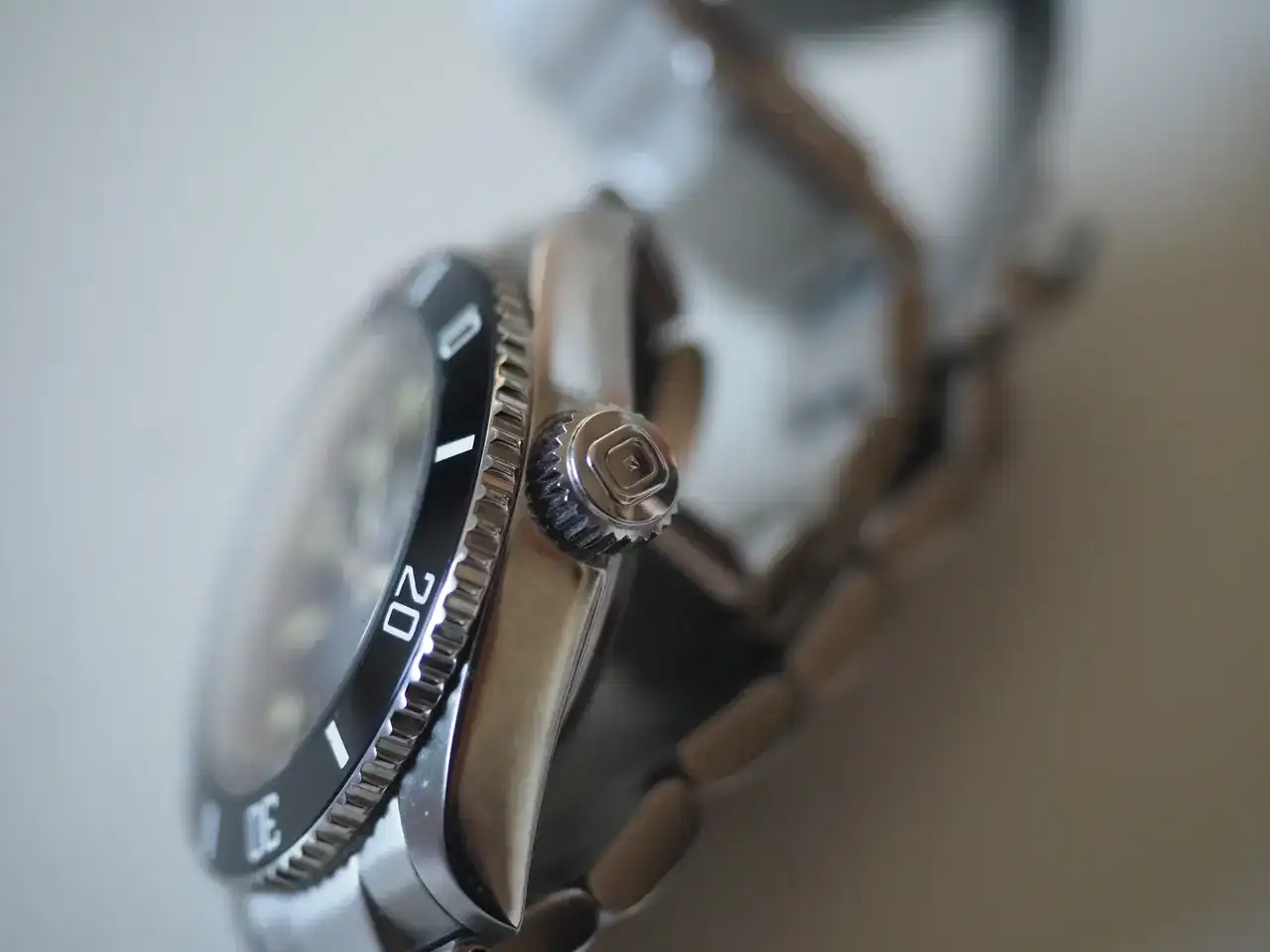 D70vwE.webp