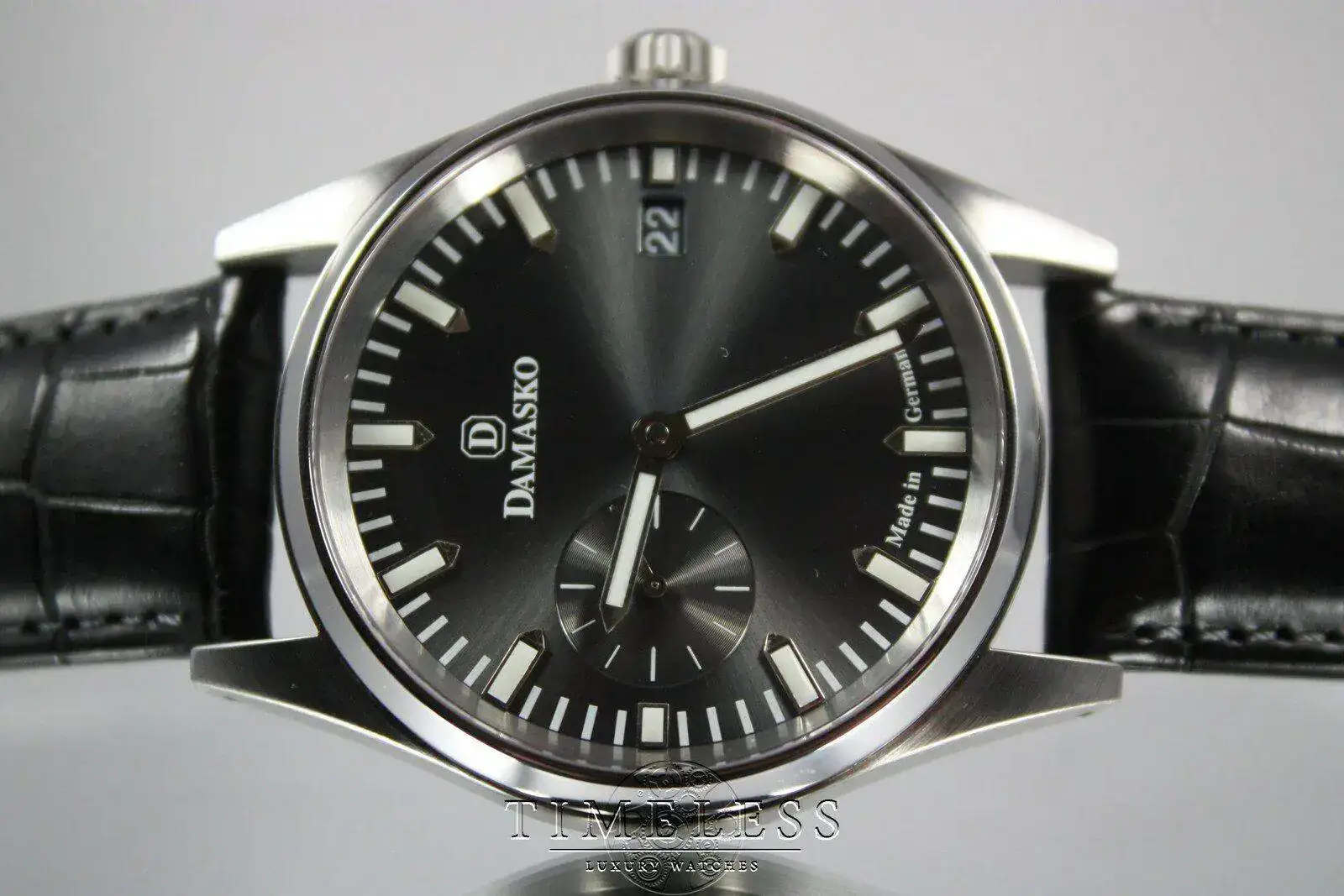 Damasko%20DK13%20Nomos%20Dunkel%20(101).webp