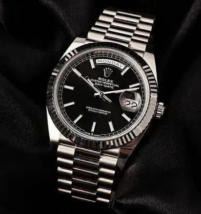 DayDateBlack.webp