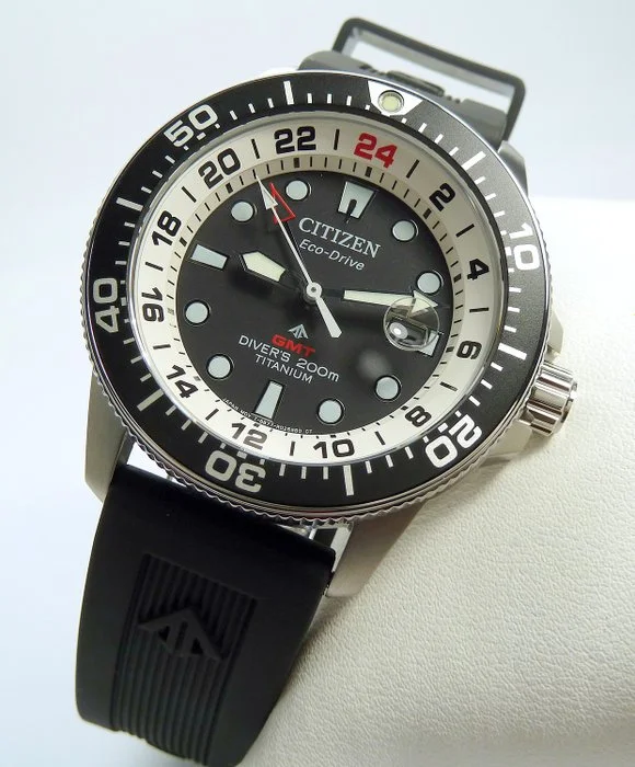 dd599bd0-1dc1-4f5f-9f9f-9c4e7e4bff1b.webp