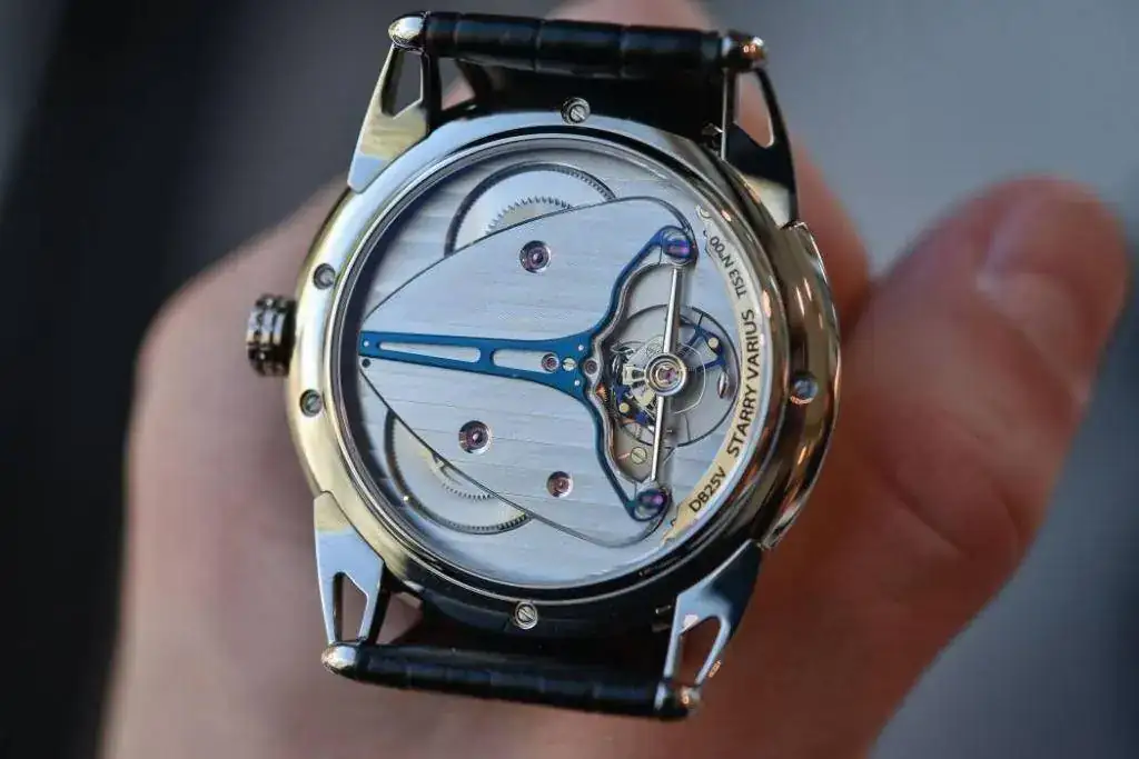 De-Bethune-DB25-Starry-Varius-1.webp