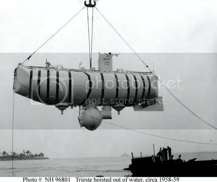 deepsea-piccard-trieste4.webp