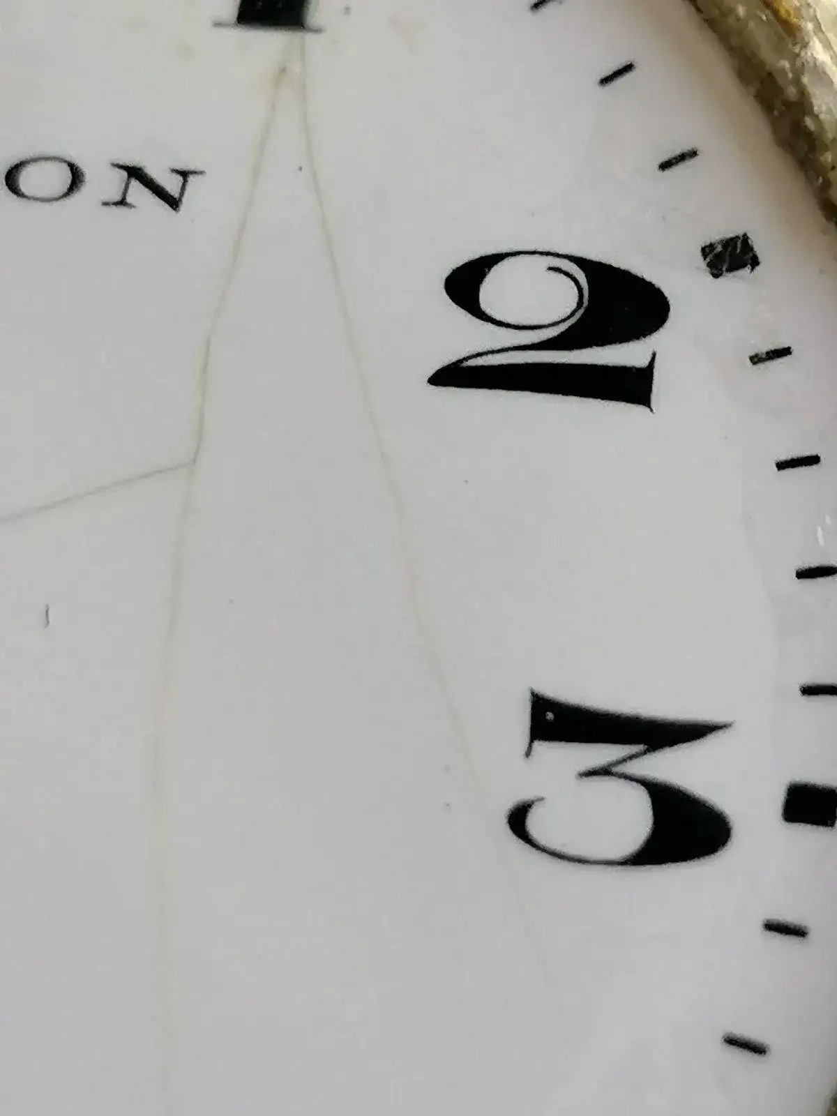 detalle dial chatillon 2.webp