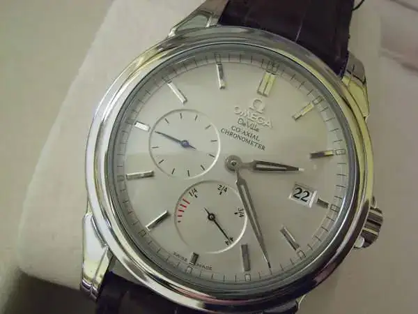-deville-coaxial-power-reserve-white-dial-rimg0074.webp