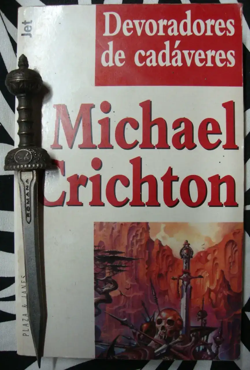 devoradores-cadaveres-crichton.webp