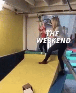 DF057901-2-B15-426-E-B3-FE-7-F566263-F78-C.gif