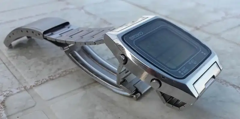 DIGITAL-SEIKO-RUNNING-A714-11.webp