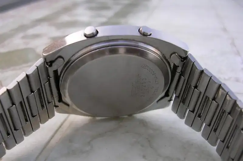 DIGITAL-SEIKO-RUNNING-A714-4.webp