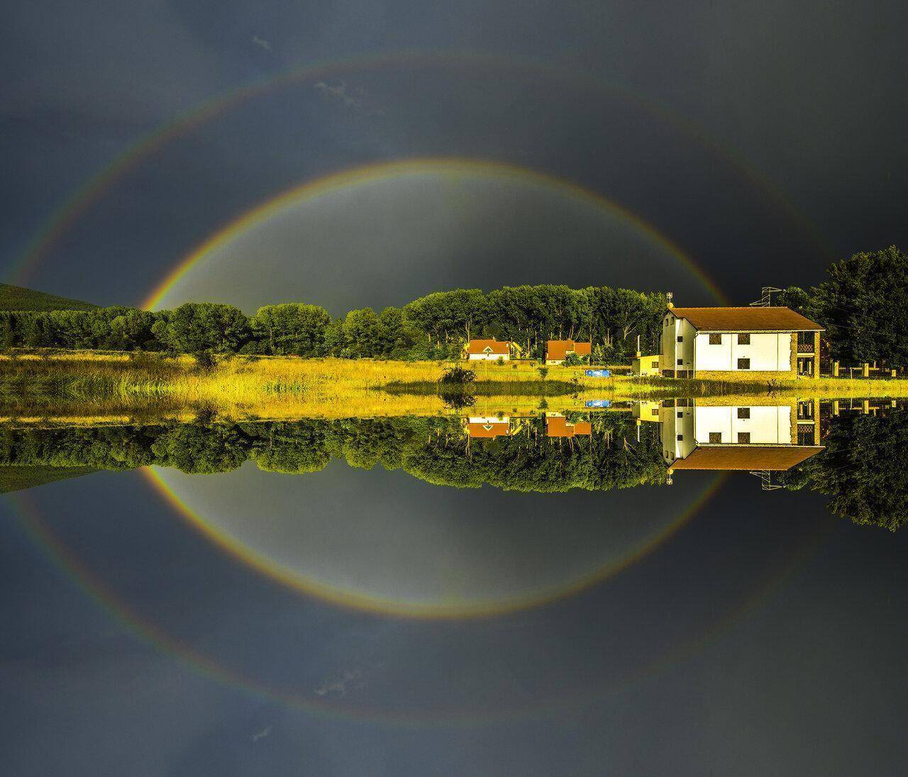 doble arcoiris reflejo.jpg