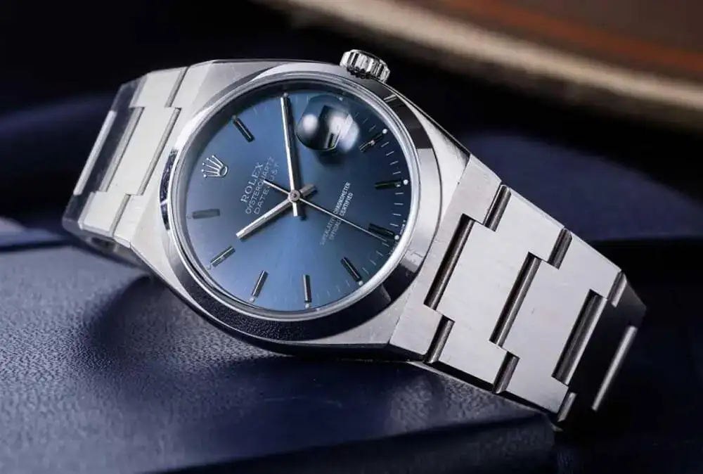 Dong-ho-Rolex-Oysterquartz.jpg