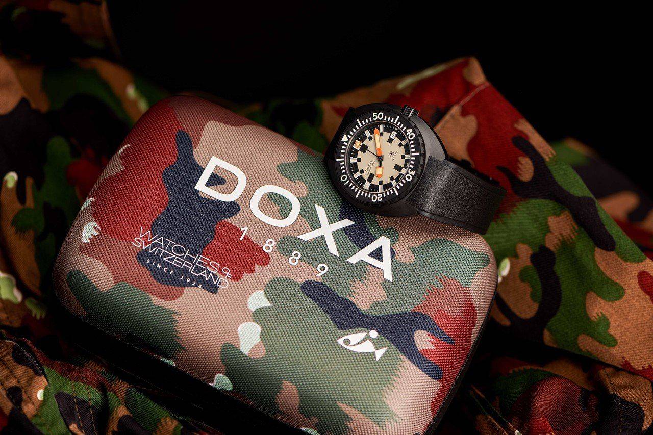 DOXA-Army-1.jpg
