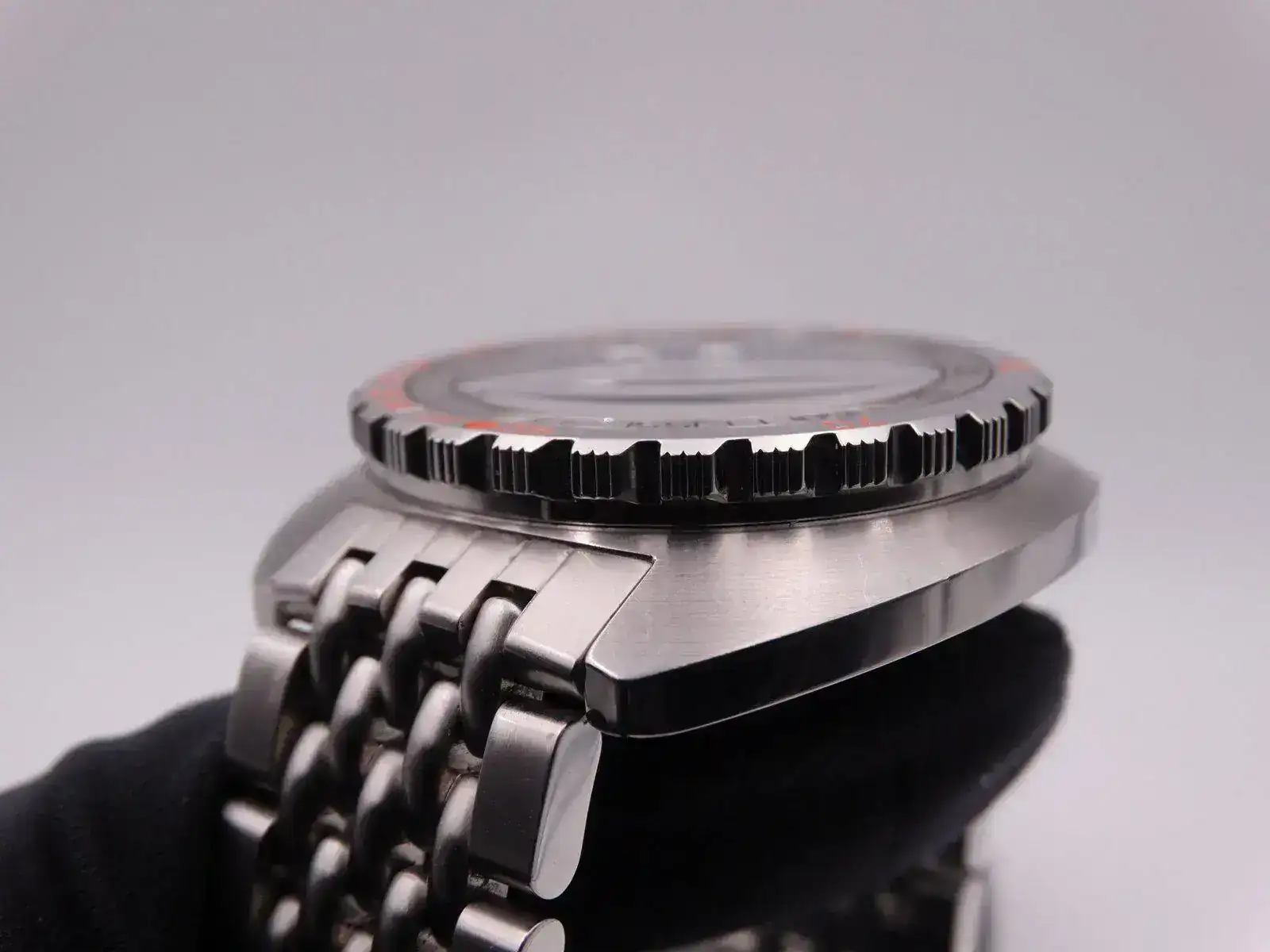 Doxa Caribbean Sub1000T Limited Edition 8704.webp