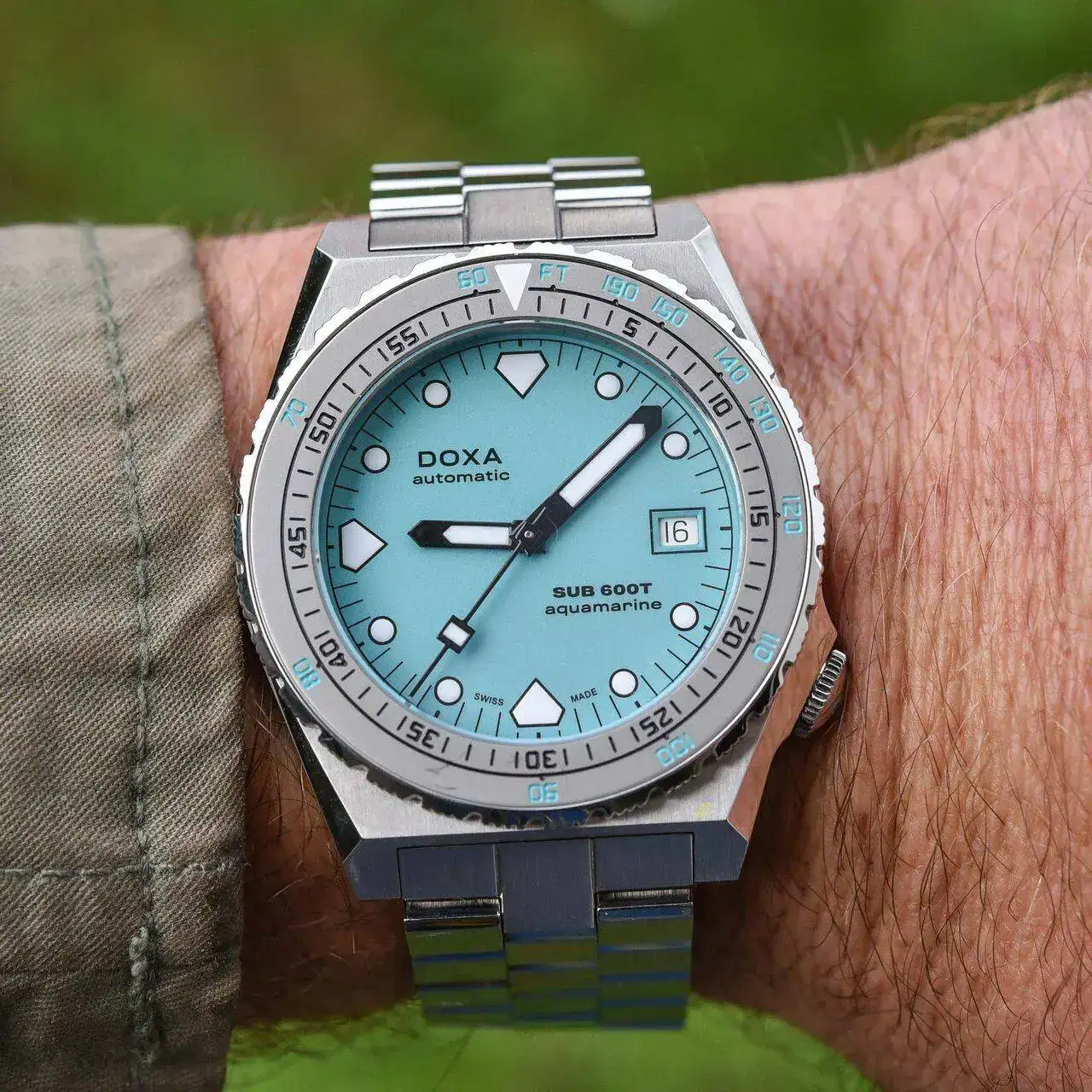 Doxa-SUB-600T-Collection-2021-hands-on-2.webp