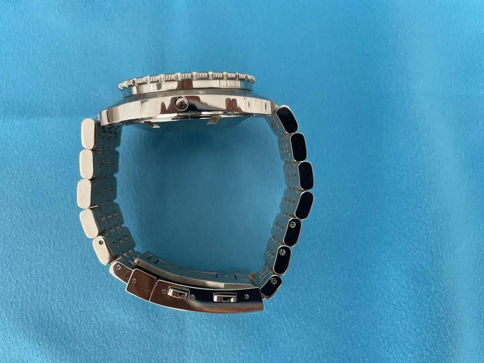 Doxa Sub300T_4.webp