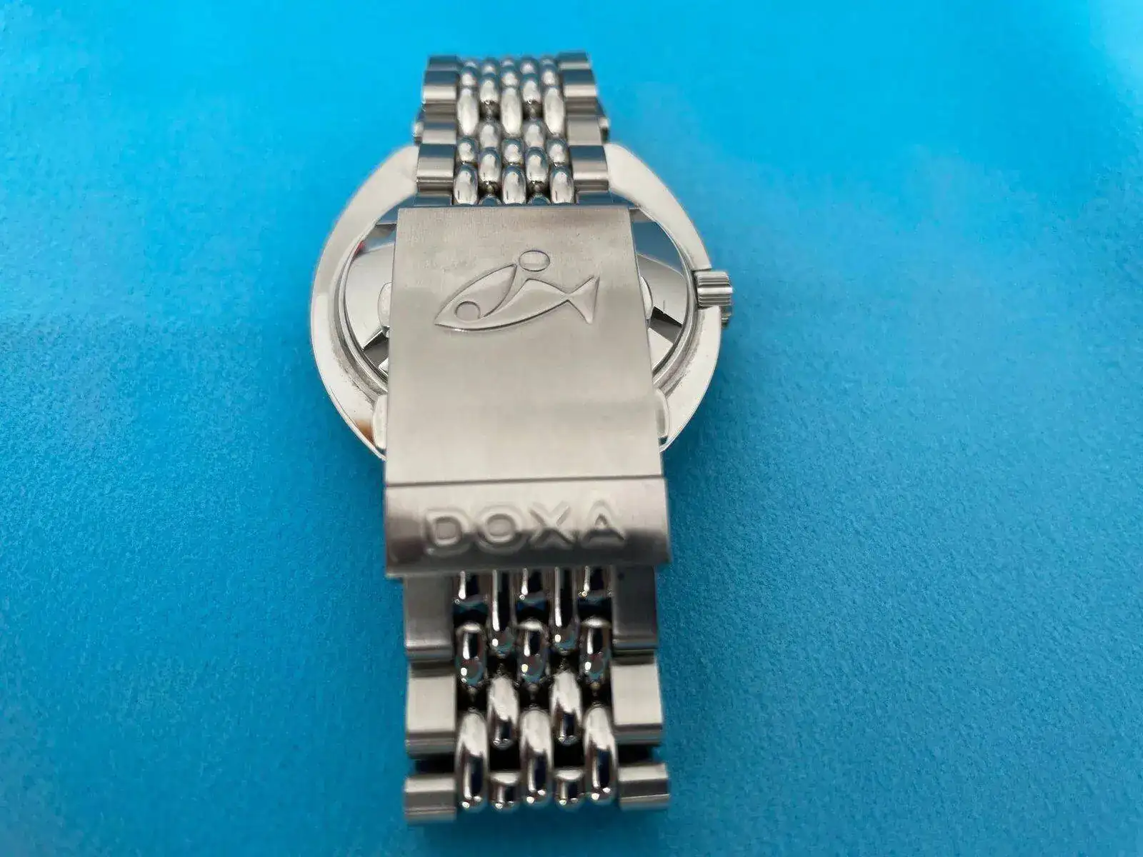 Doxa Sub300T_6.webp