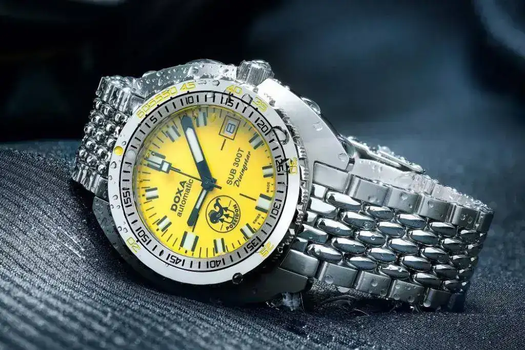 DOXA_300T_Divingstar_Poseidon_4.webp
