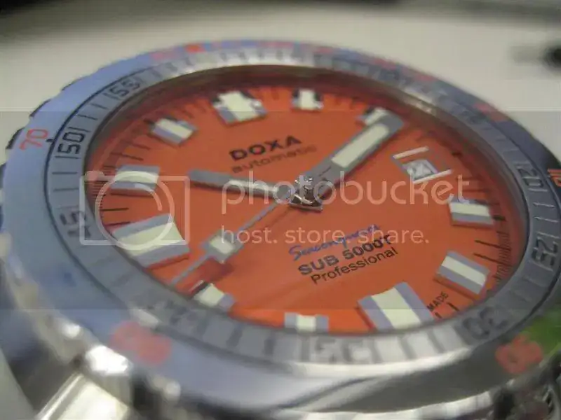 doxa_5000t_03Large.webp