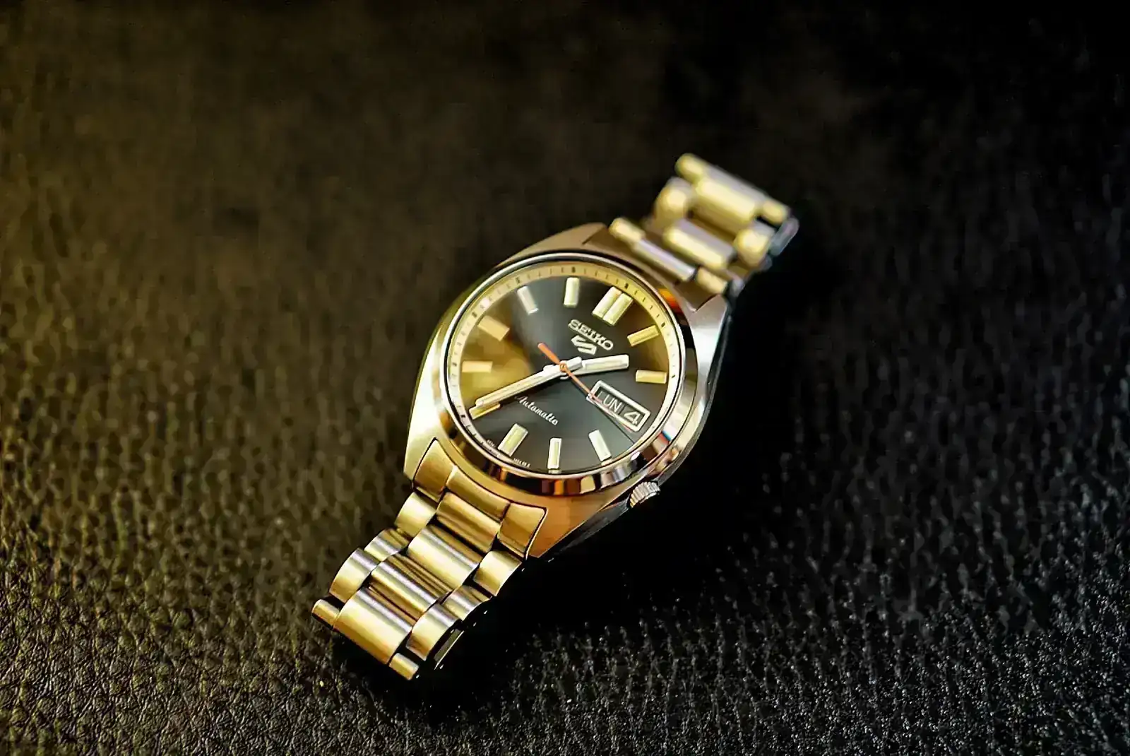 DSC05670-01.webp