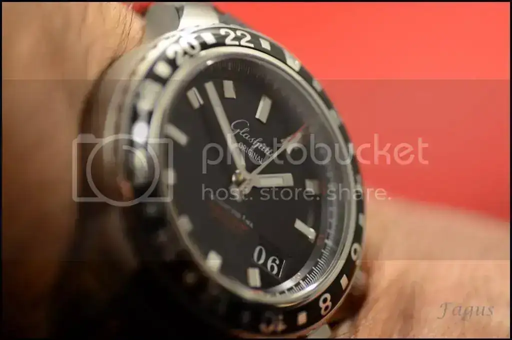 DSC_28522_zps8b79486e.webp