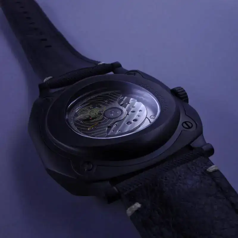 Duneshore_Blacksand_caseback_8.webp