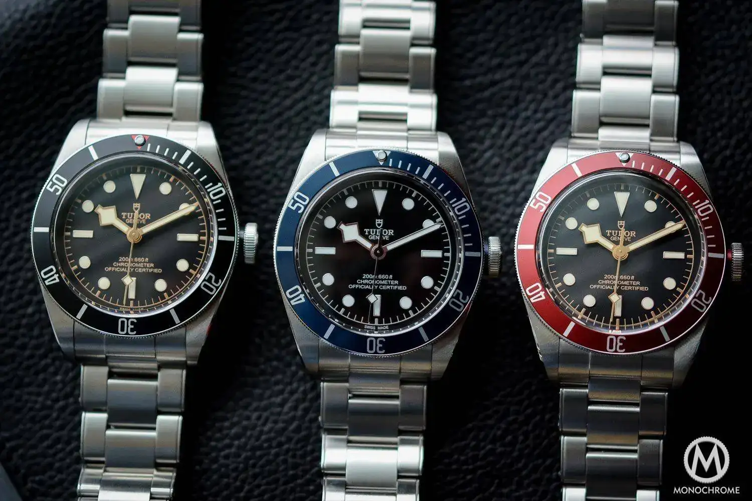 e-Black-Bay-79230-with-manufacture-movement-2016-8.webp