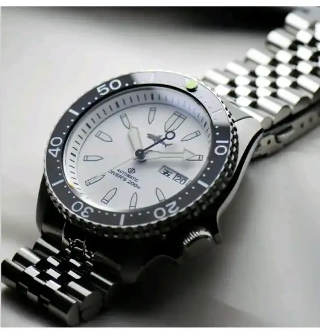 e9d620d8632915f7af4d2df826994c0b.webp