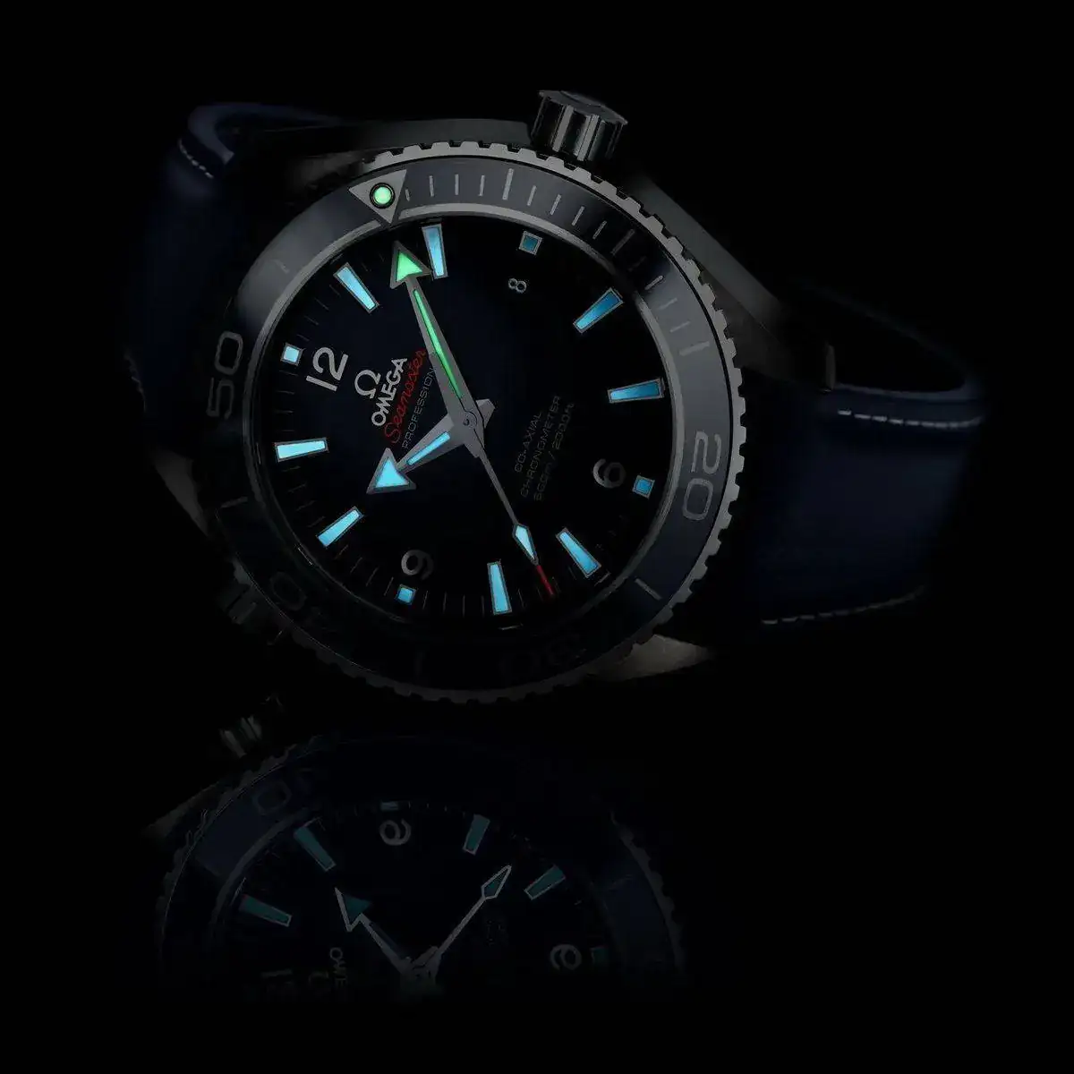 eamaster%2BPlanet%2BOcean%2B45.5mm%2BTitanium%2B02.webp