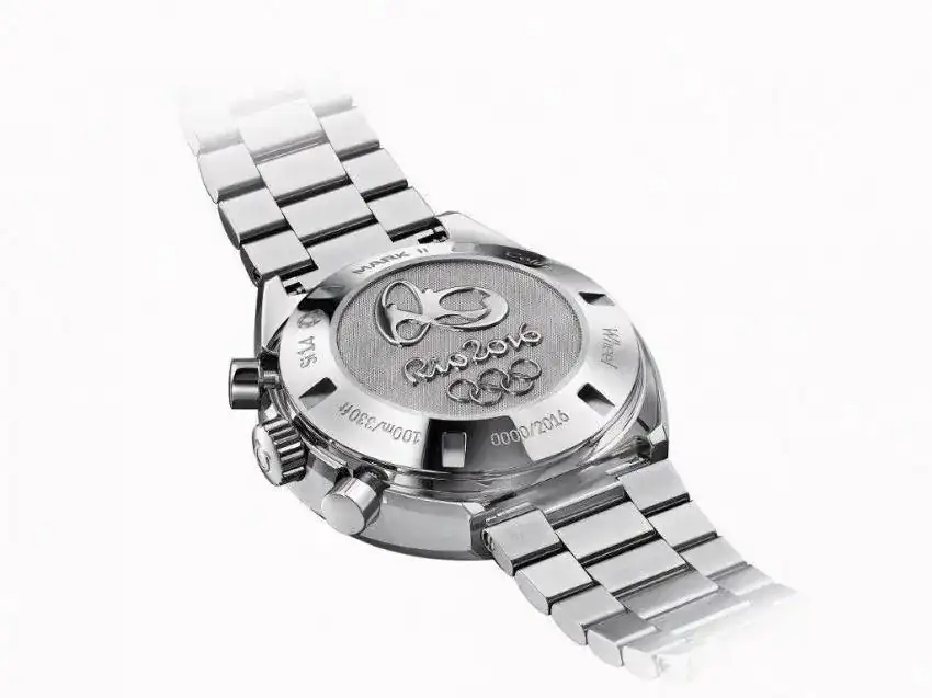 eback_white-background_522.10.43.50.01.001-850x637.webp