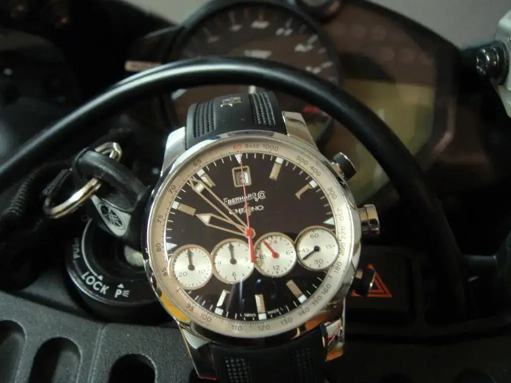 Eberhard a los mandos.webp