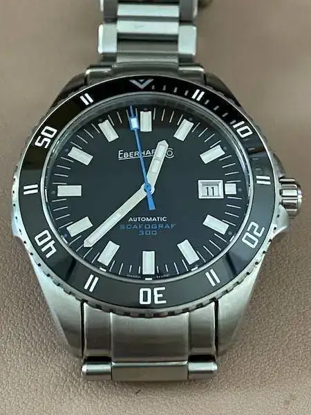 Eberhard-Scafograf-300-cloesup.webp