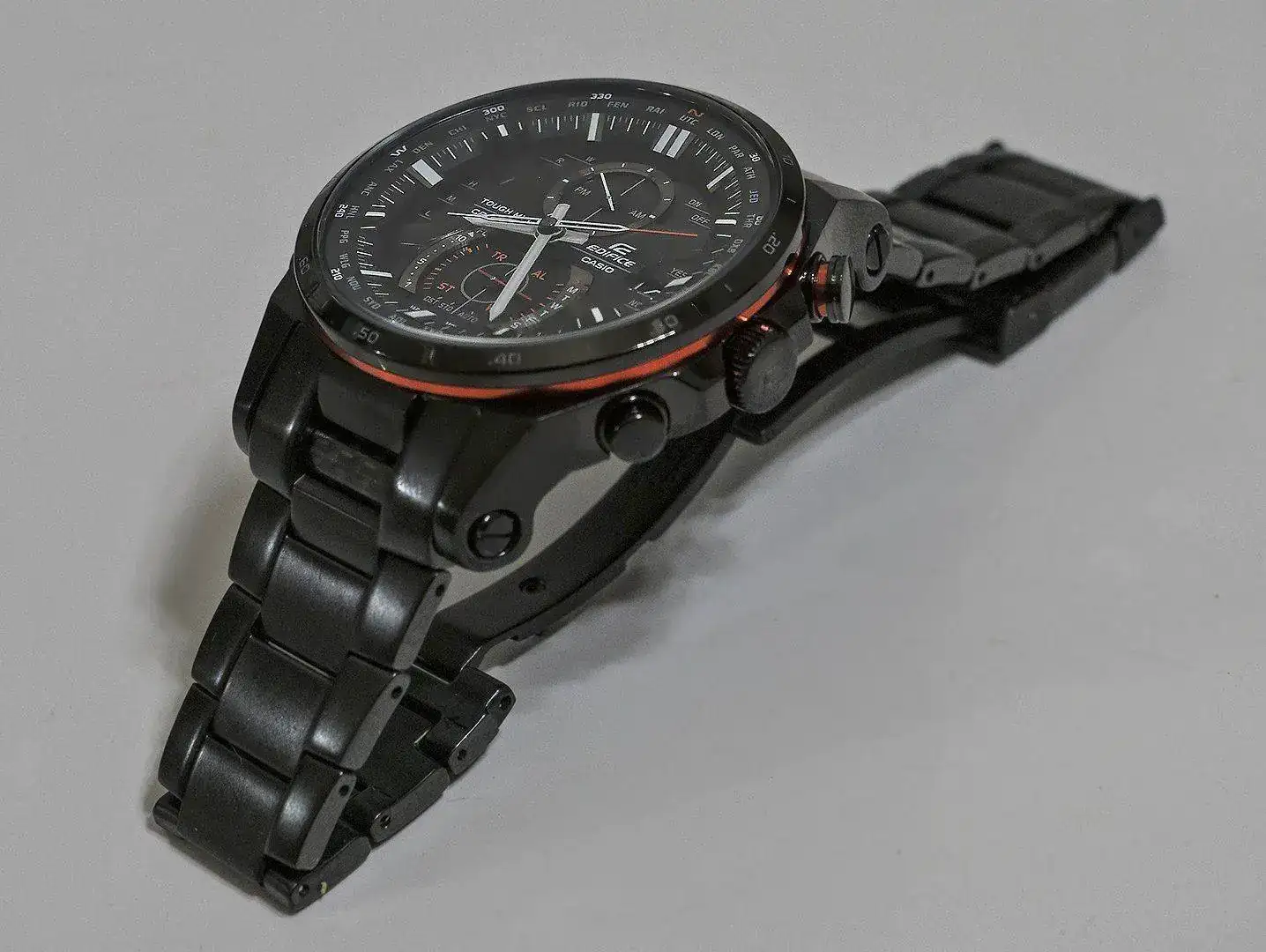 Edifice EQW-1200DC 3.jpg
