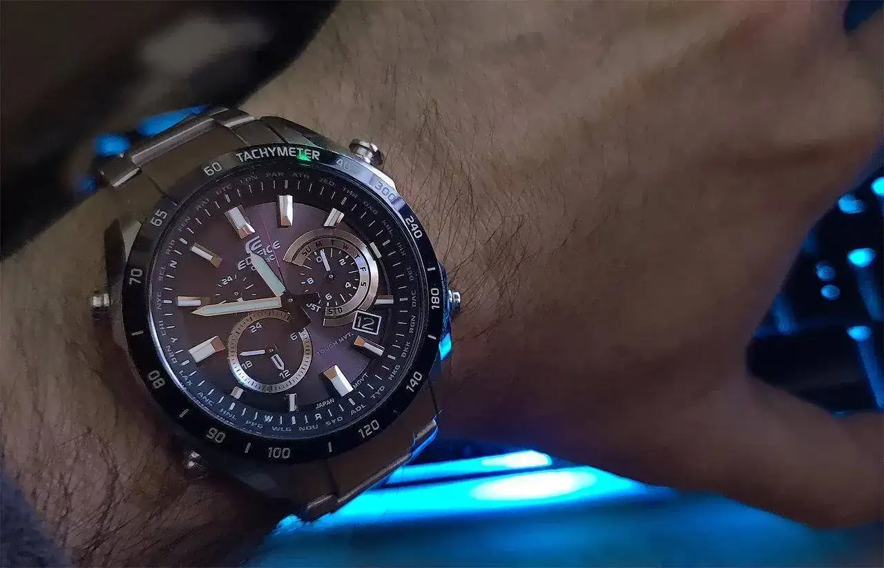Edifice T620-2.jpg