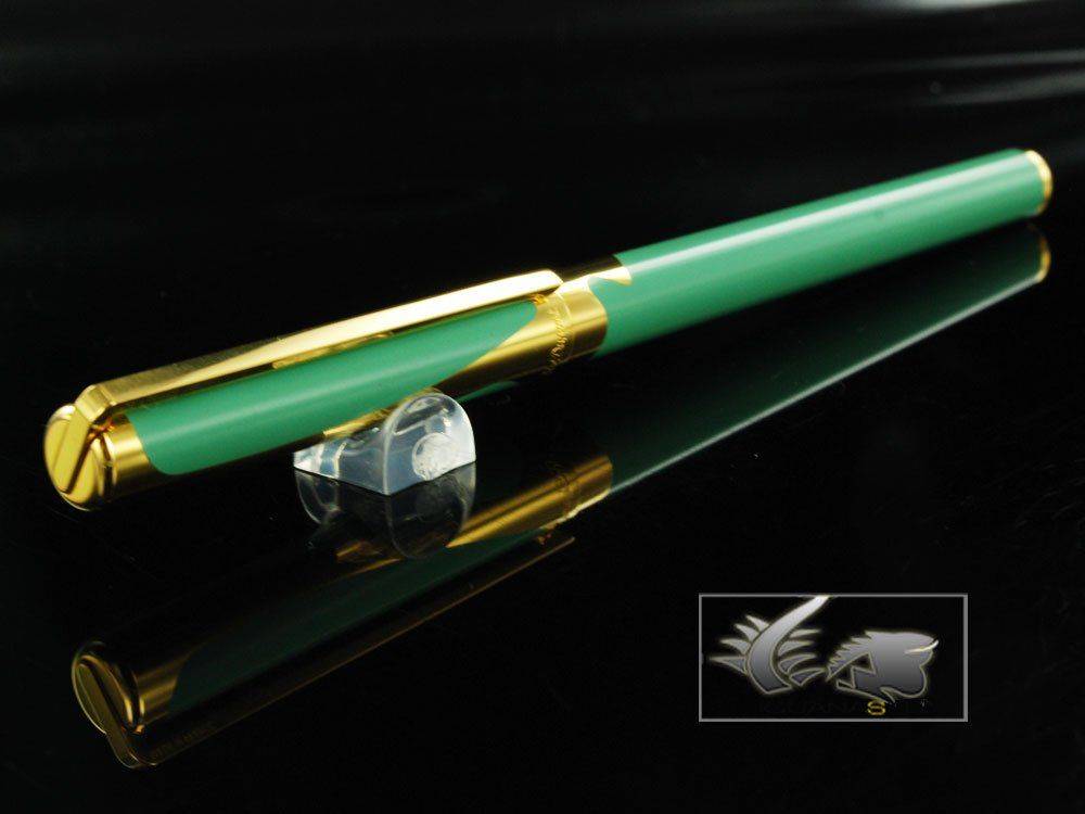 -Edition-Fountain-Pen-Chinese-lacquer-Gold-trim--1.jpg