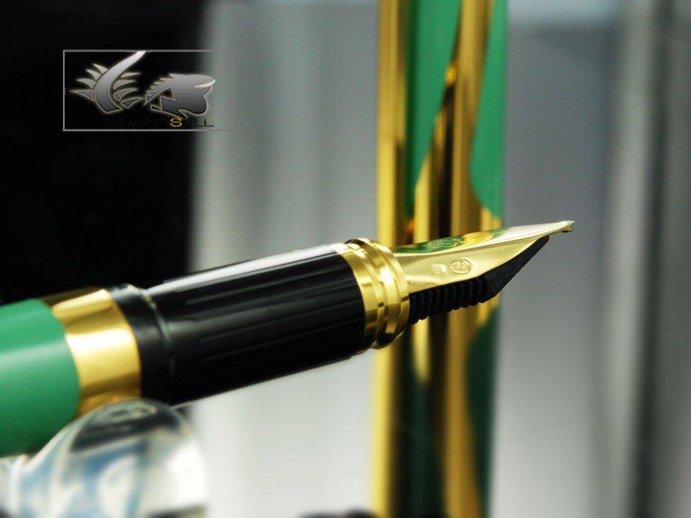 -Edition-Fountain-Pen-Chinese-lacquer-Gold-trim--4.jpg