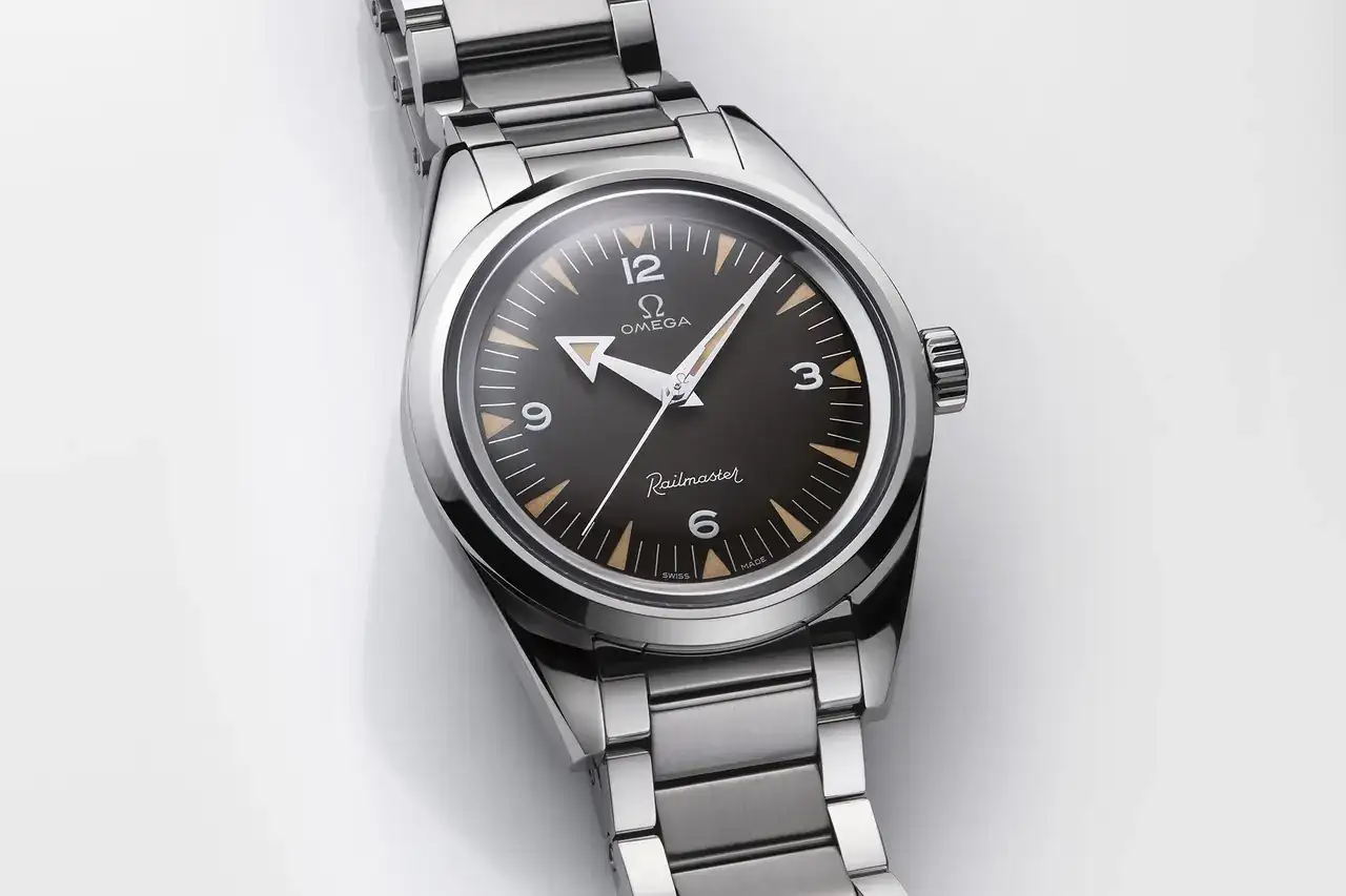 -Edition-Master-Chronometer-38mm-Baselworld-2017-2.webp