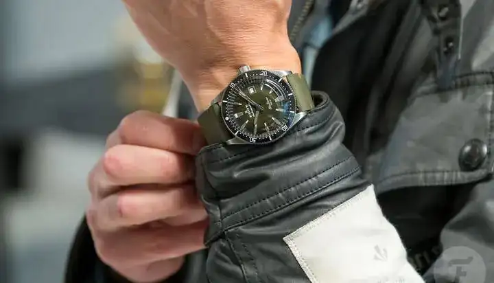 Edox-SkyDiver-Date-Automatic-LE.013.webp