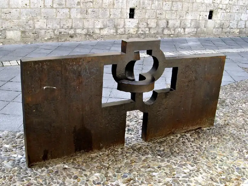 eduardo_chillida.webp