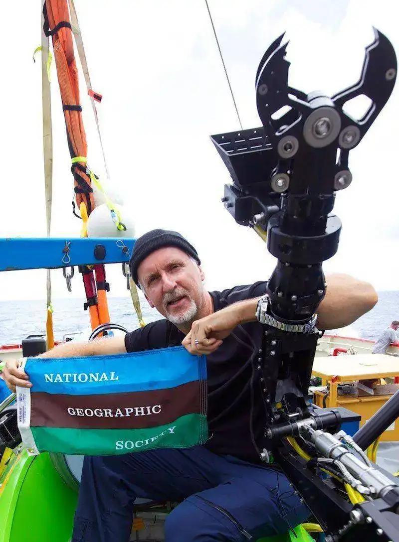 EEPSEA-CHALLENGE-on-DEEPSEA-CHALLENGER-Submersible.webp
